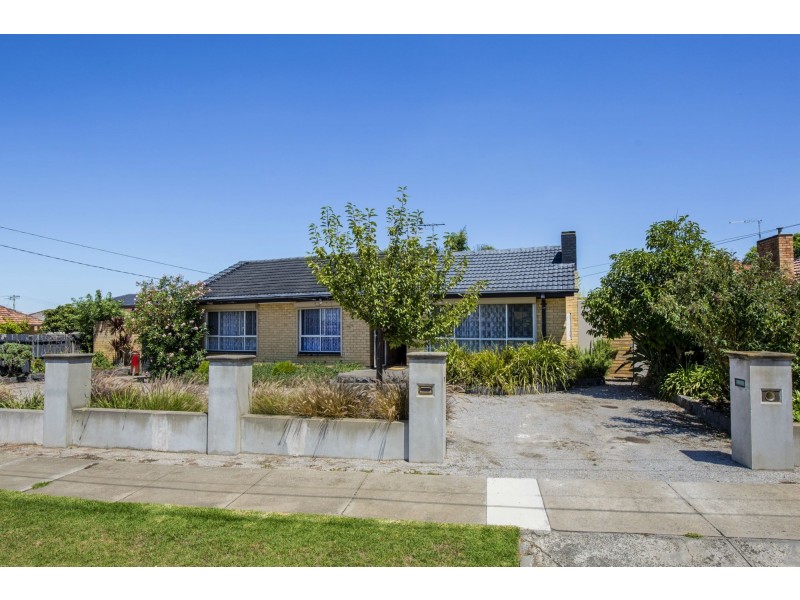 5 Macey Avenue, Avondale Heights VIC 3034