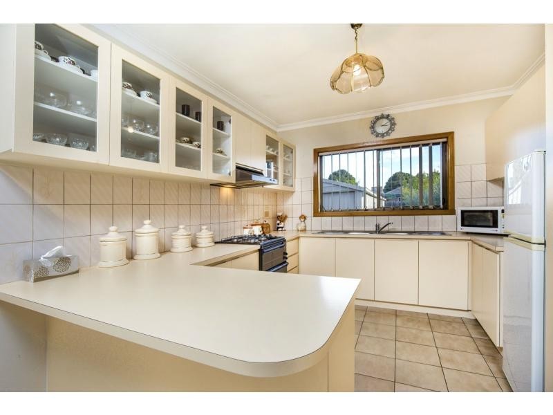 185 Military Road, Avondale Heights VIC 3034