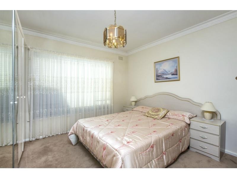 185 Military Road, Avondale Heights VIC 3034