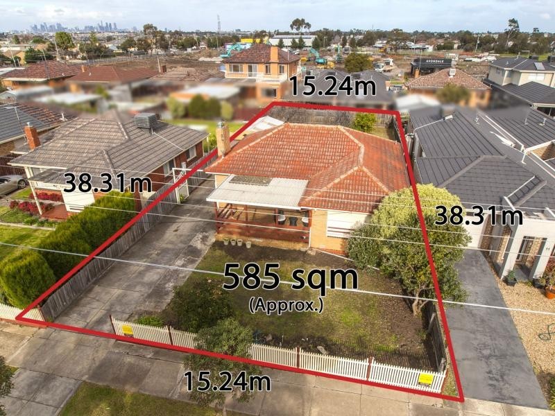 9 Rogerson Street, Avondale Heights VIC 3034