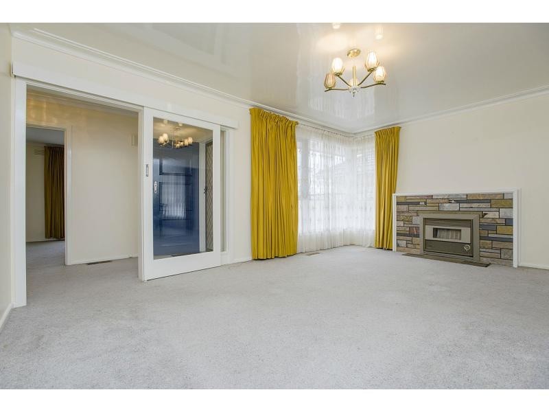 97 Military Road, Avondale Heights VIC 3034