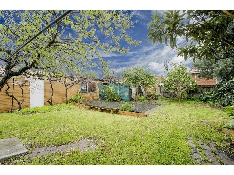 97 Military Road, Avondale Heights VIC 3034