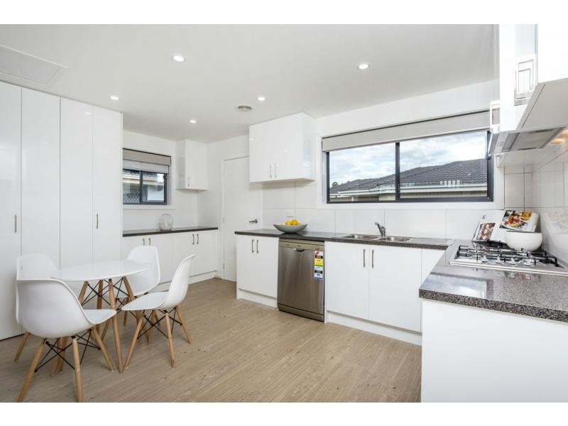 9 Arcade Way, Avondale Heights VIC 3034