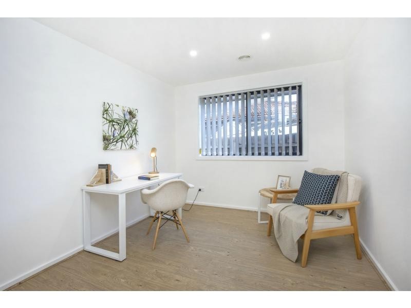 9 Arcade Way, Avondale Heights VIC 3034