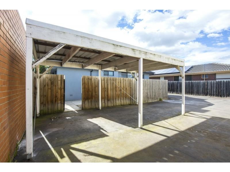 9 Arcade Way, Avondale Heights VIC 3034