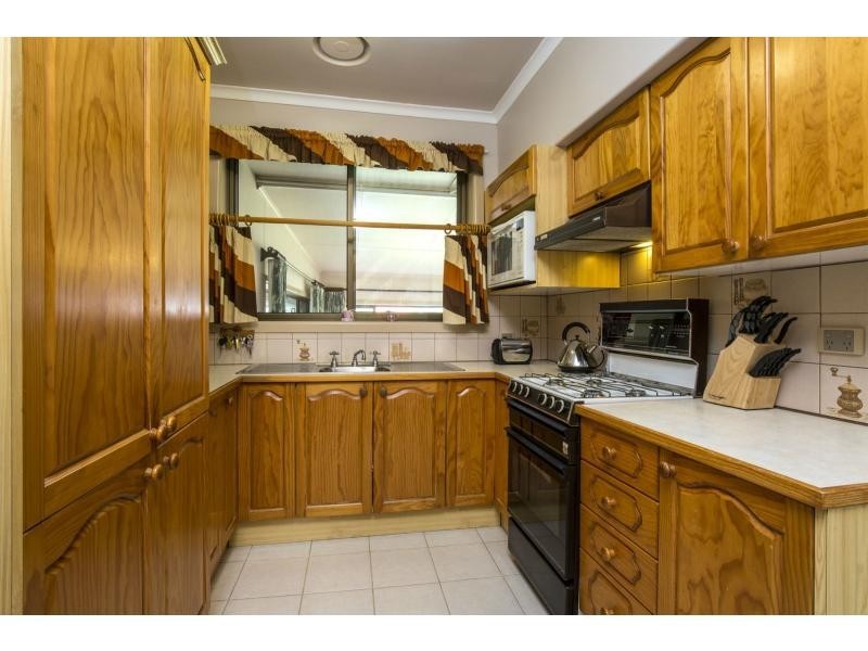 7 Monmouth Street, Avondale Heights VIC 3034