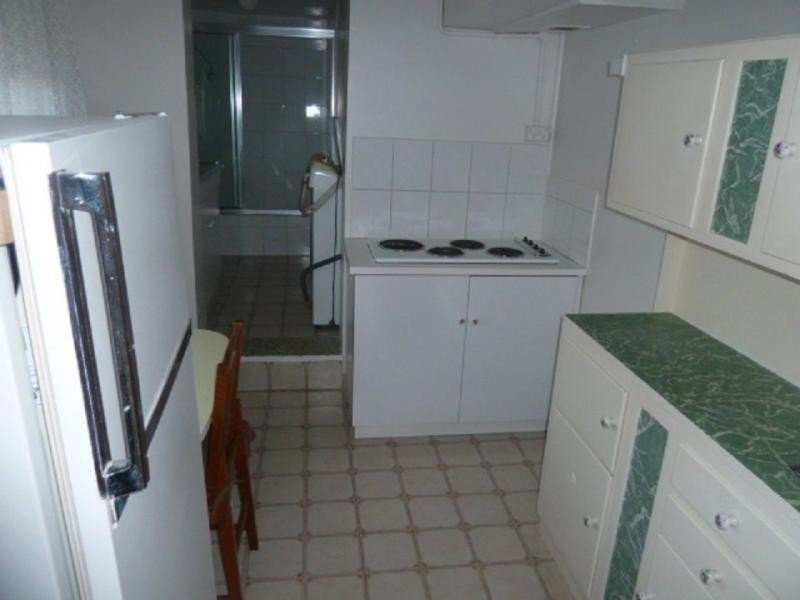 1/2 Glenside Street, Avondale Heights VIC 3034