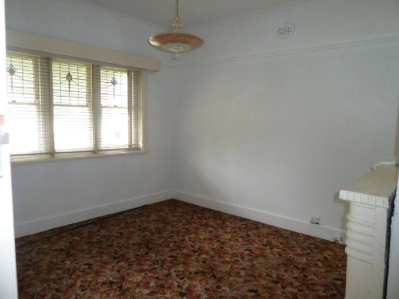 144 Holmes Road, Moonee Ponds VIC 3039