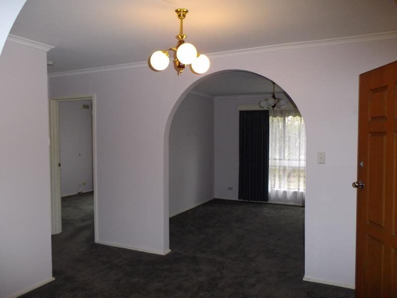 87 Sterling Drive, Keilor East VIC 3033