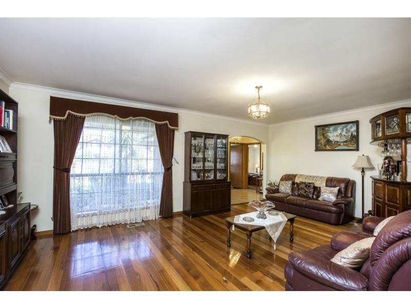 292 Milleara Road, Avondale Heights VIC 3034