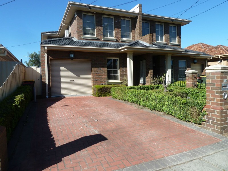 41 Macey Avenue, Avondale Heights VIC 3034