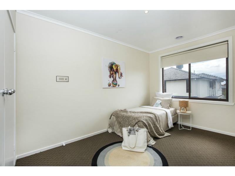 6/4 Carmyle Court, Avondale Heights VIC 3034