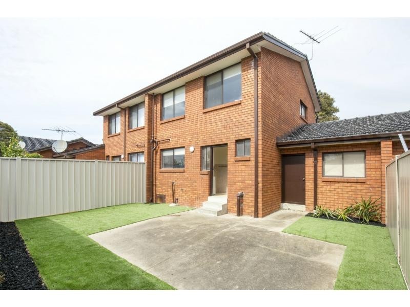 6/4 Carmyle Court, Avondale Heights VIC 3034
