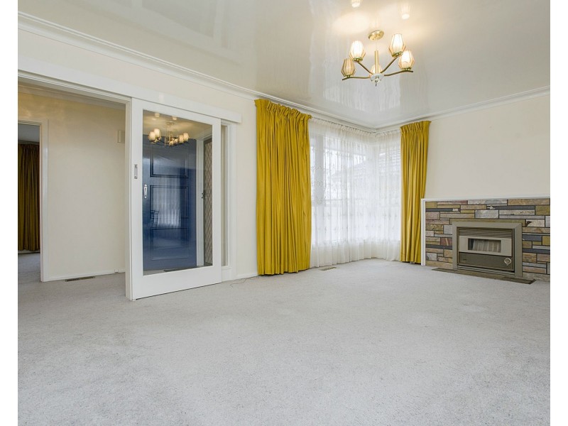 97 Military Road, Avondale Heights VIC 3034