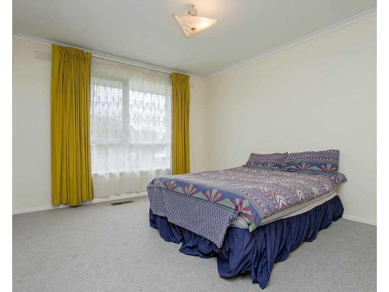 97 Military Road, Avondale Heights VIC 3034