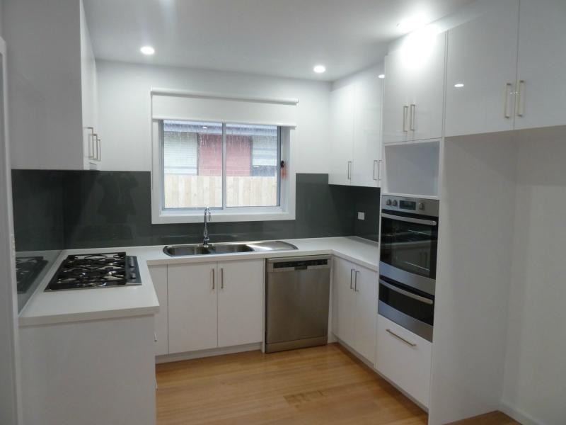 35 Lake, Avondale Heights VIC 3034