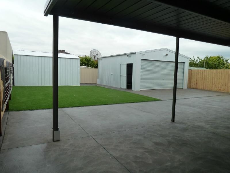 35 Lake, Avondale Heights VIC 3034