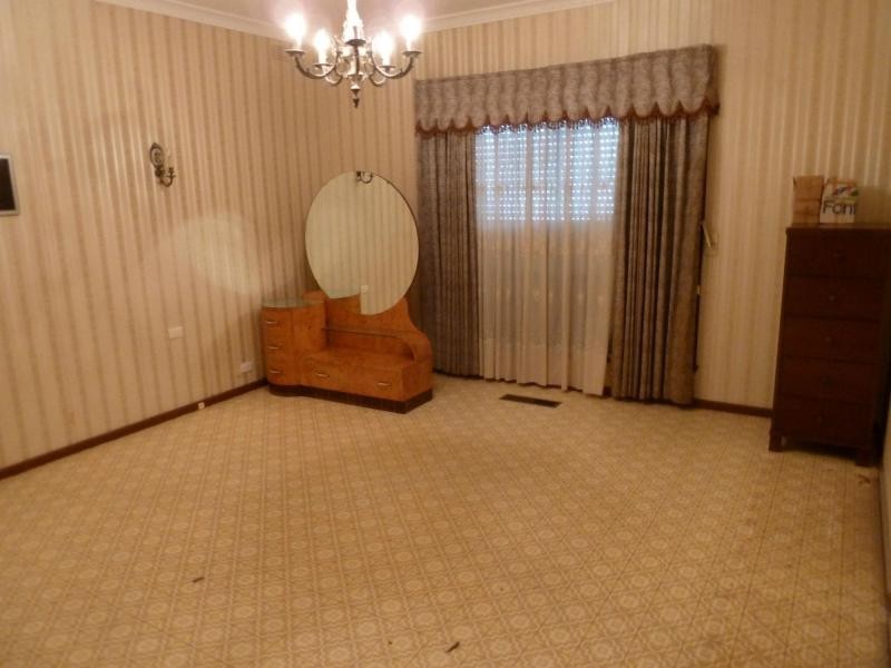 46 Herbert Street, Avondale Heights VIC 3034