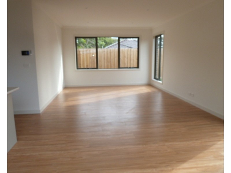 3/15 Cresswold Avenue, Avondale Heights VIC 3034