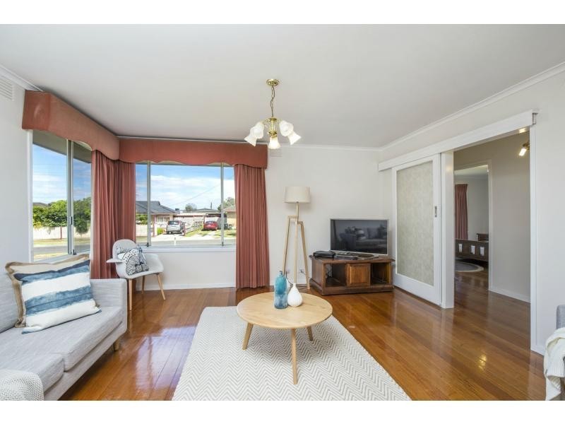 122 Prospect Drive, Keilor East VIC 3033