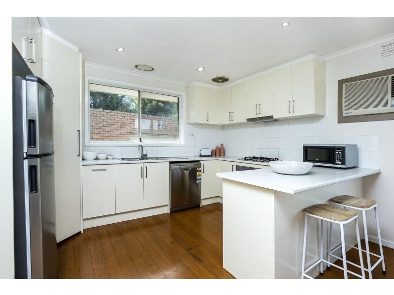 122 Prospect Drive, Keilor East VIC 3033