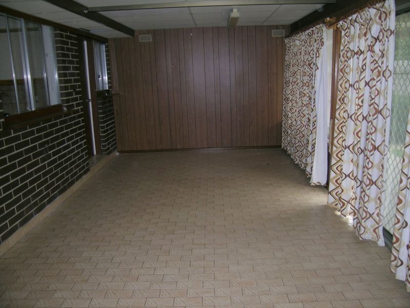 6 Rostella Crescent, Keilor East VIC 3033