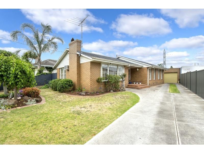 44 Parkside Avenue, Keilor East VIC 3033