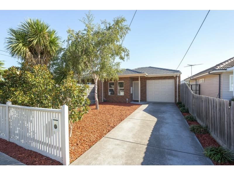 33A Deutscher Street, Avondale Heights VIC 3034
