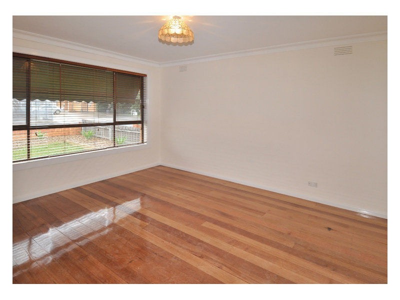 69 Moore Road, Airport West VIC 3042