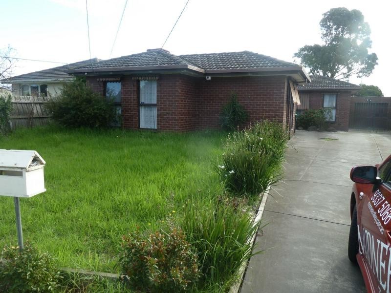 186 Sterling Drive, Keilor East VIC 3033