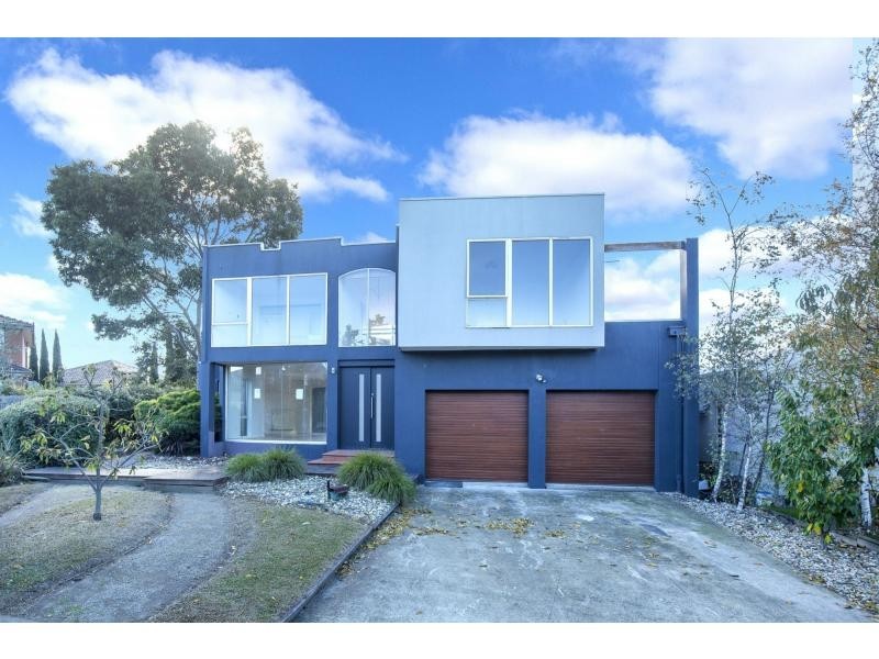 7A Downland Square, Avondale Heights VIC 3034