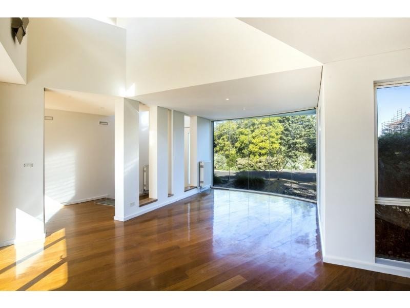 7A Downland Square, Avondale Heights VIC 3034