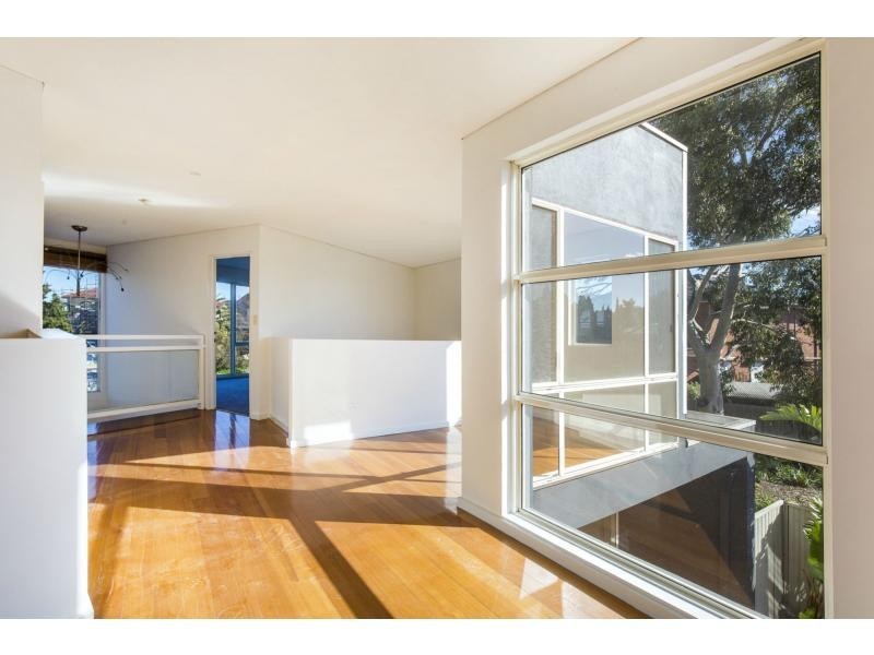 7A Downland Square, Avondale Heights VIC 3034