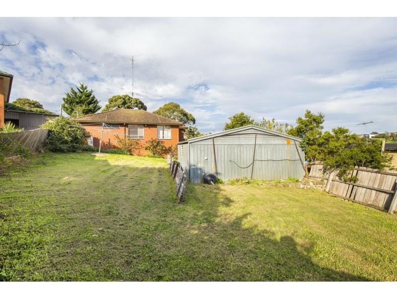 29 Brentwood Drive, Avondale Heights VIC 3034