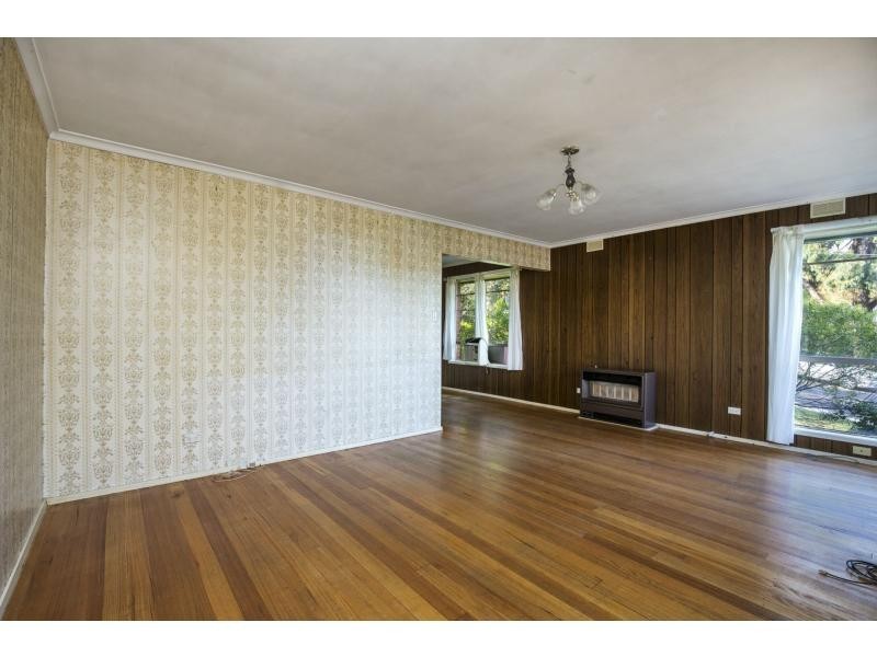 29 Brentwood Drive, Avondale Heights VIC 3034