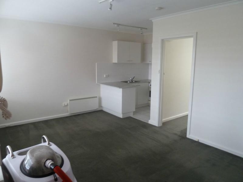 17/122 Beaconsfield Parade, Albert Park VIC 3206