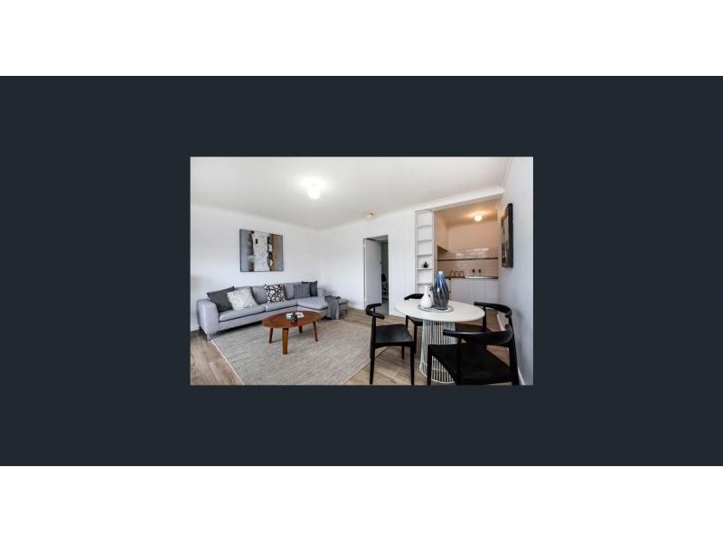 9/44 Fletcher Street, Essendon VIC 3040