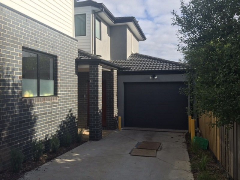 4/14 Bloomfield Avenue, Maribyrnong VIC 3032