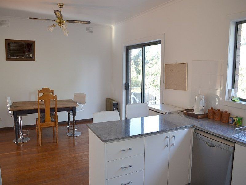 Avondale Heights VIC 3034