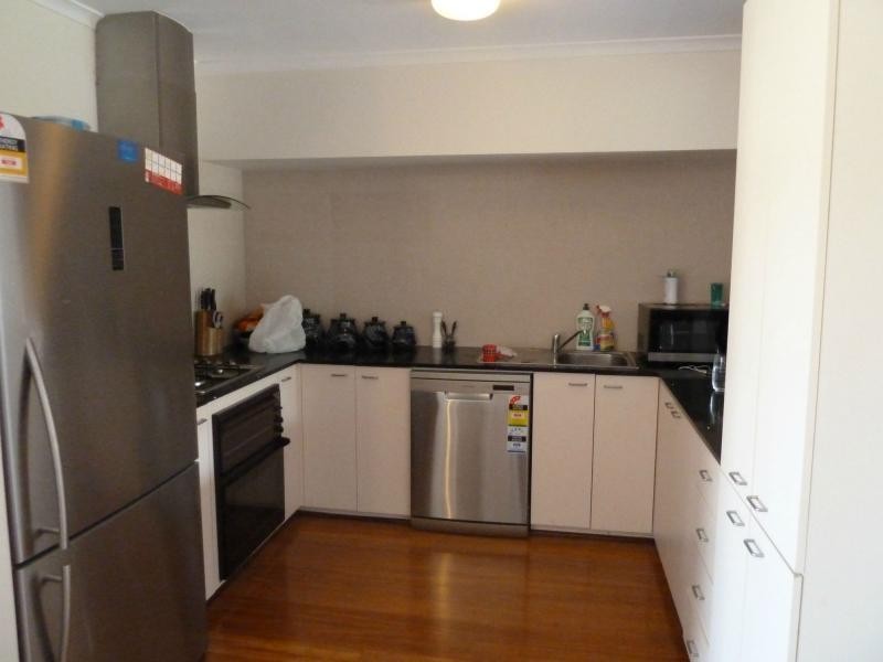 4/28 Bordeaux Street, Avondale Heights VIC 3034