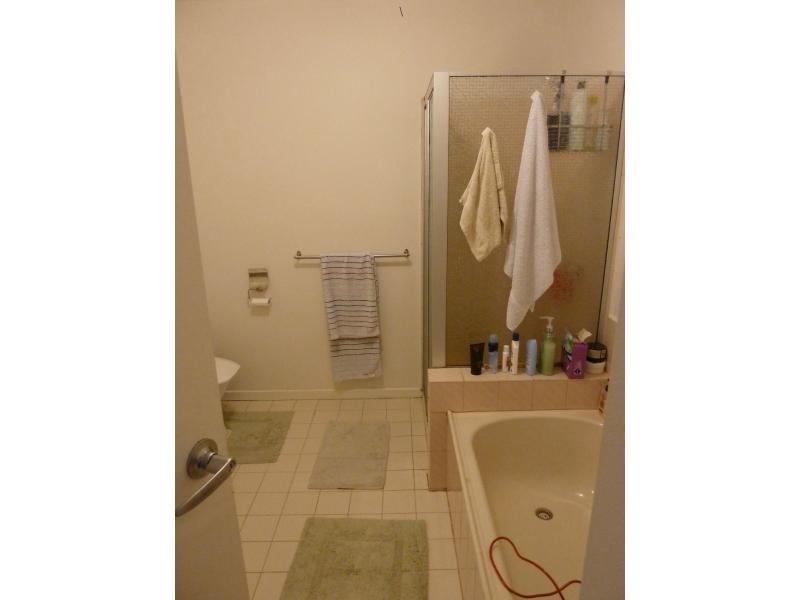 4/28 Bordeaux Street, Avondale Heights VIC 3034