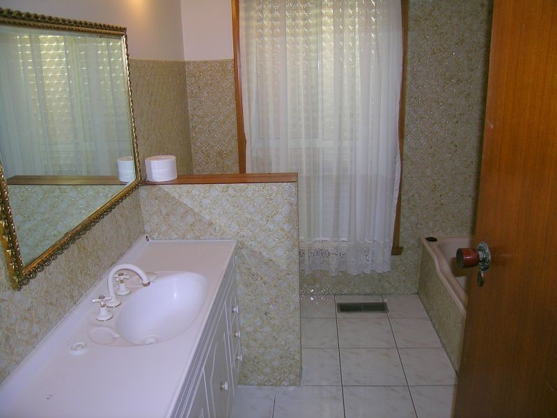 Avondale Heights VIC 3034