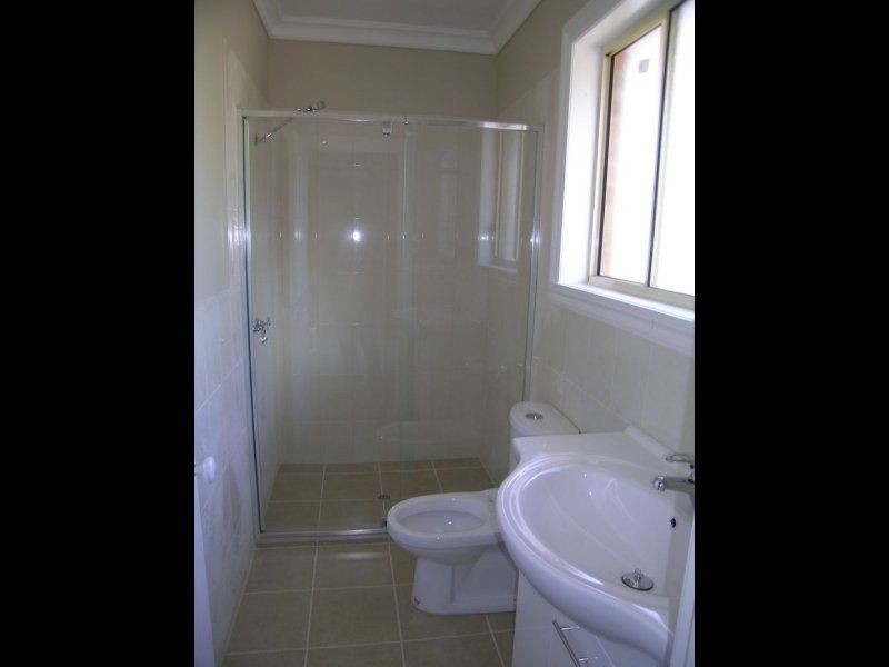 Villa 2/45 Wood Street, Avondale Heights VIC 3034