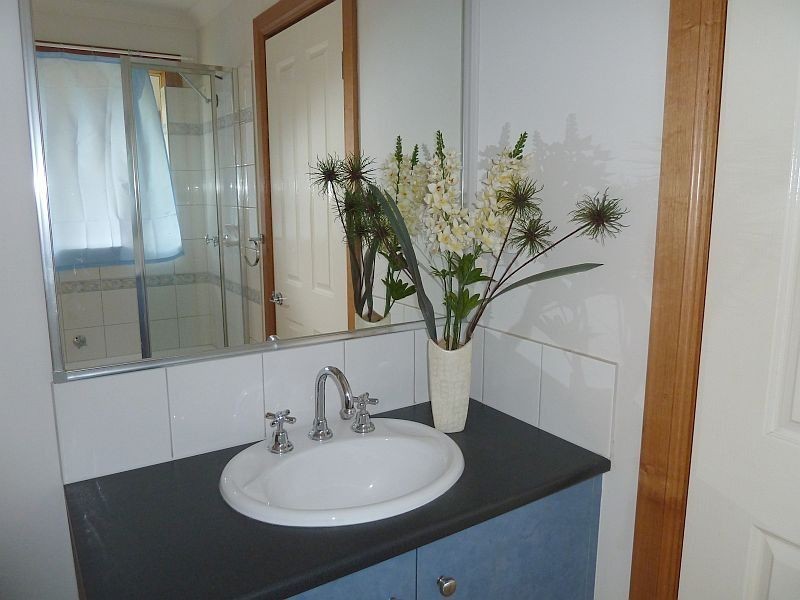 Avondale Heights VIC 3034