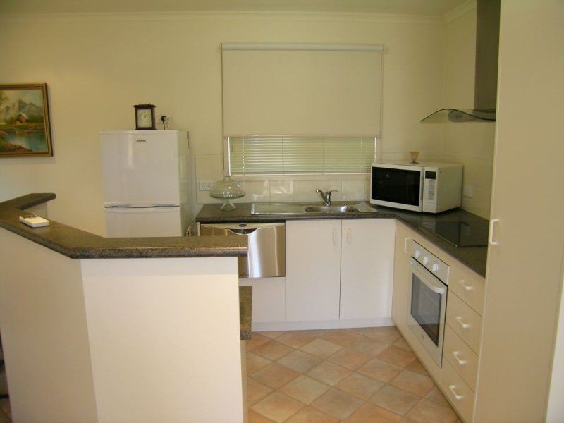 Avondale Heights VIC 3034