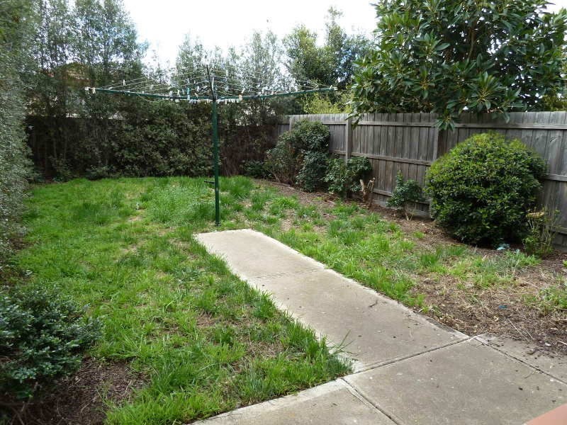 2/34 Thompson Street, Avondale Heights VIC 3034