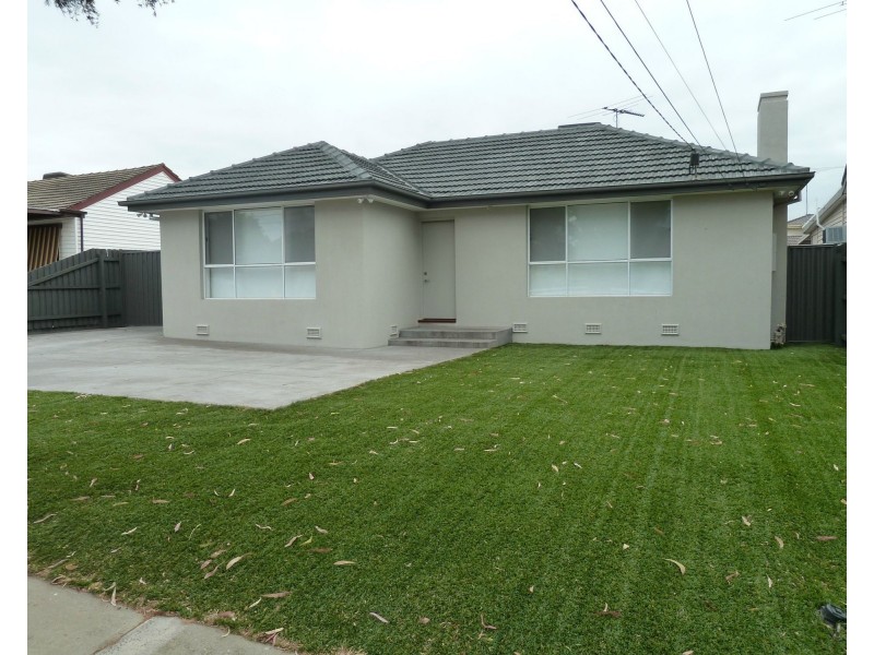 74 Thompson Street, Avondale Heights VIC 3034