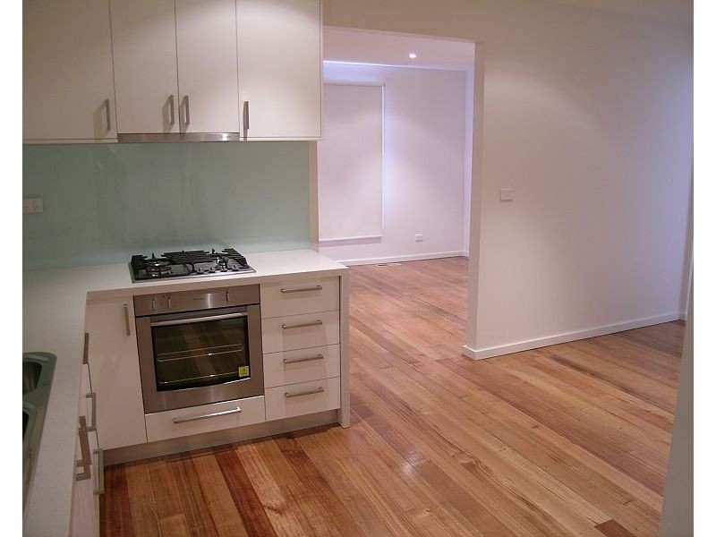 74 Thompson Street, Avondale Heights VIC 3034