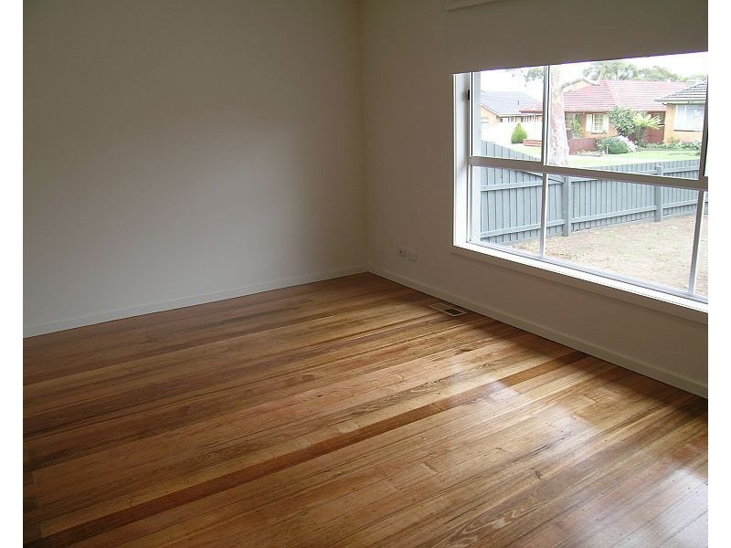 74 Thompson Street, Avondale Heights VIC 3034