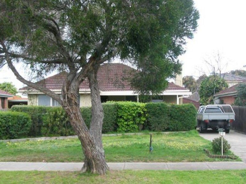 37 Rogerson Street, Avondale Heights VIC 3034